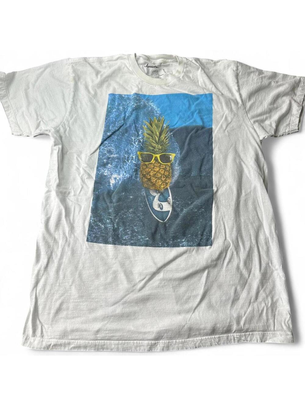 Awesome Sauce Pineapple Surfer Tee Size Large